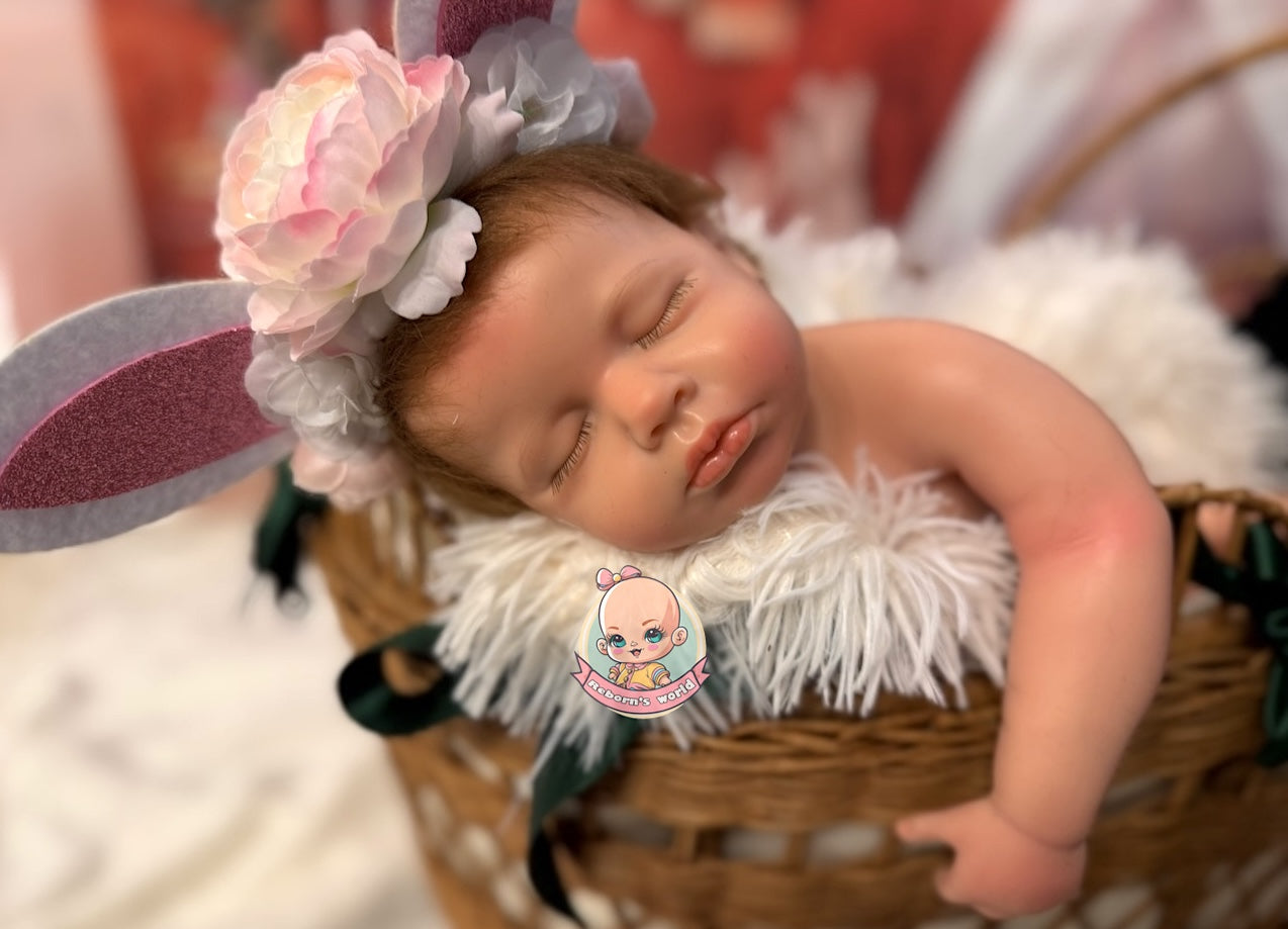 Muñeca Reborn Silicona Pelo Lou Lou Ojos Cerrados Niña 46cm / 2,8kg