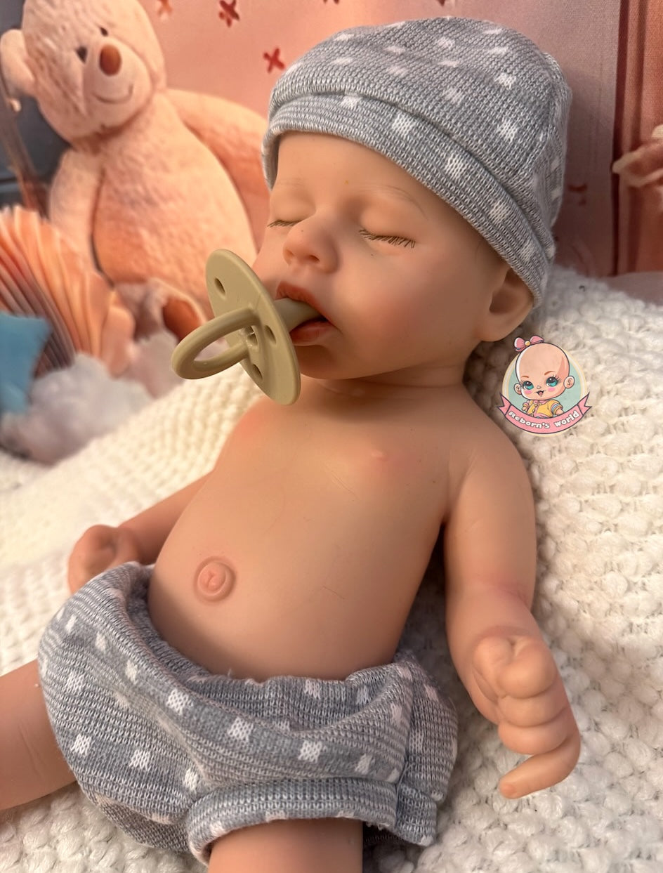 Muñeco Reborn Silicona Leni Niño 37cm / 1,6kg